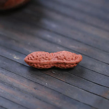 Bionic Peanut tea pet