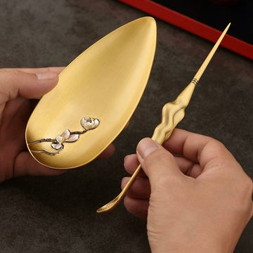 Brass Relief tea scoop