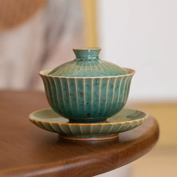 Green Ruyi gaiwan