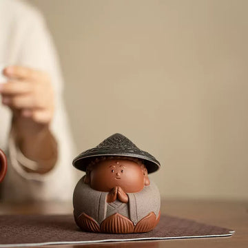 Cute and chubby tea pet