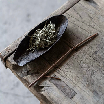 Purple Sandalwood tea scoop