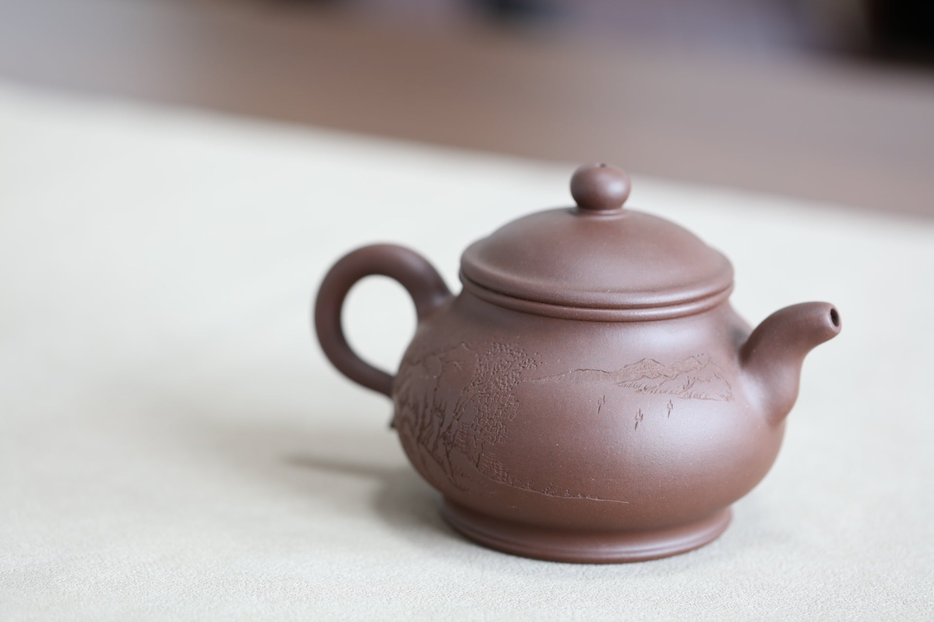 Carved Ci Yi