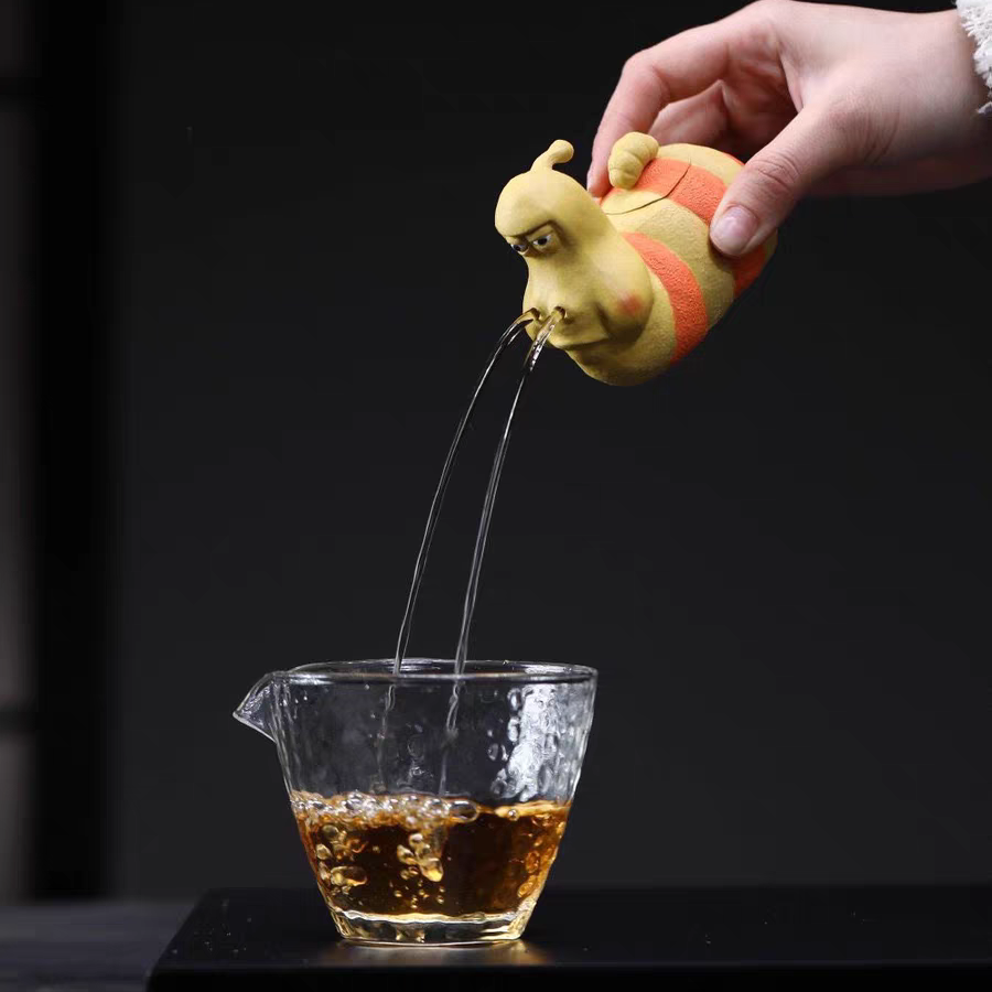 Funny Larva Teapot