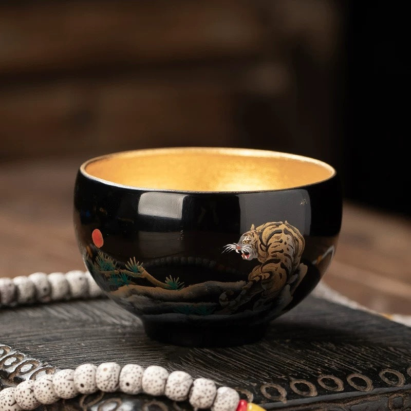 Hand-drawn Tiger Roar teacup