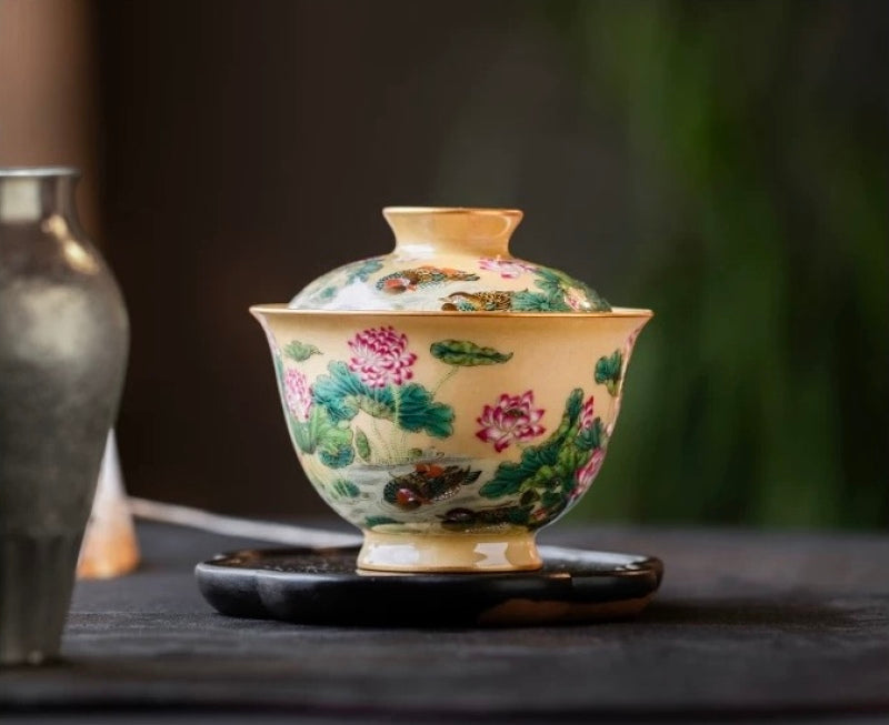 Hand-painted Lotus gai wan