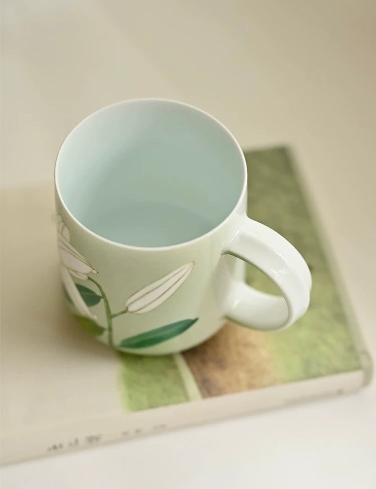Lily mug