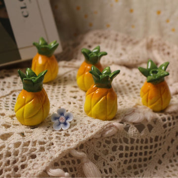 Pineapple tea pet