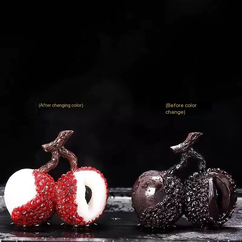 Color-changing Lychee tea pet