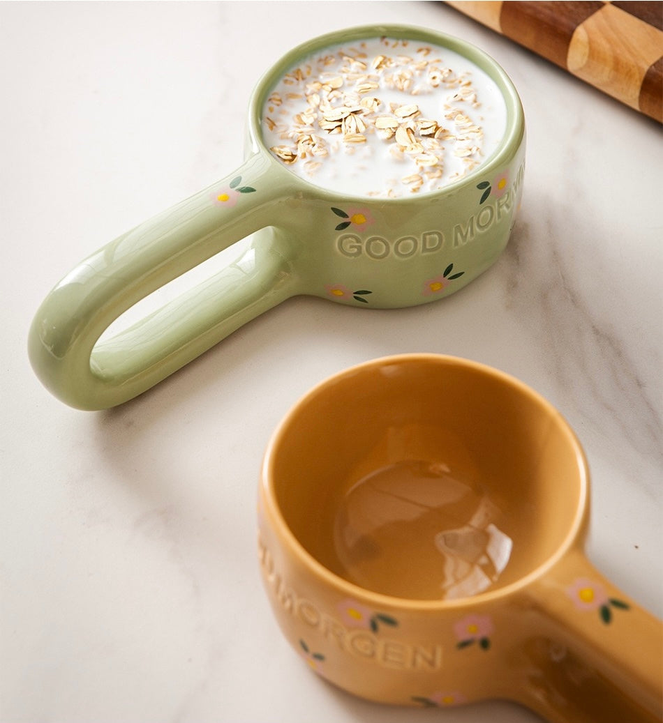 Long-handled mug