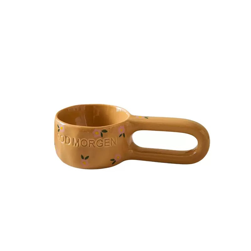 Long-handled mug