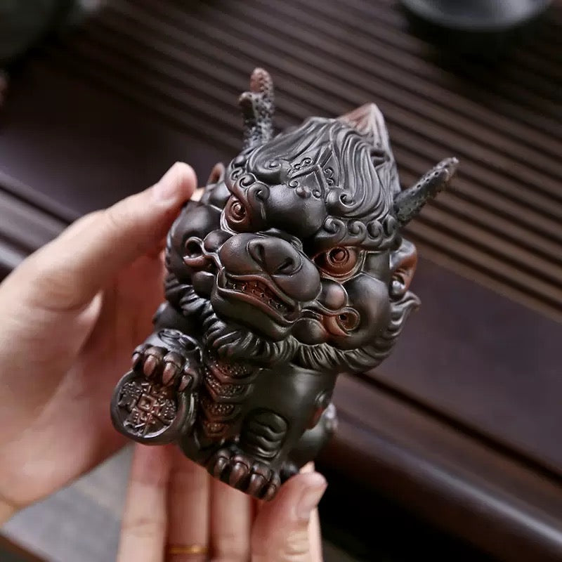 The Wealth-Attracting Unicorn tea pet