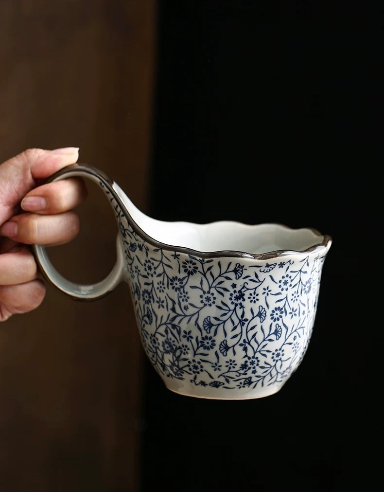 Large-eared mug