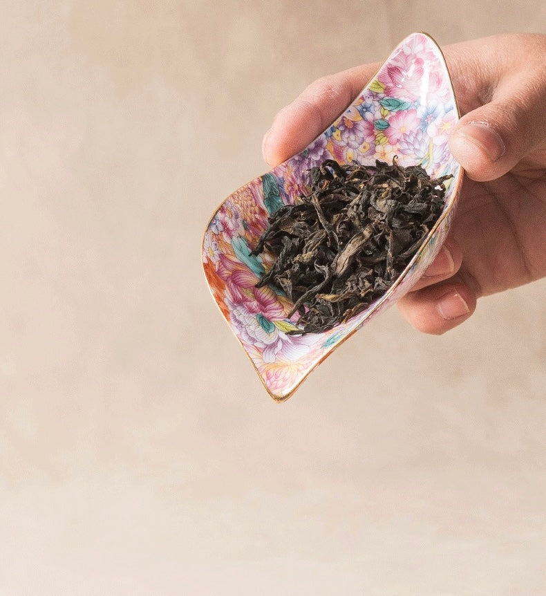 Flowers In Full Bloom tea scoop