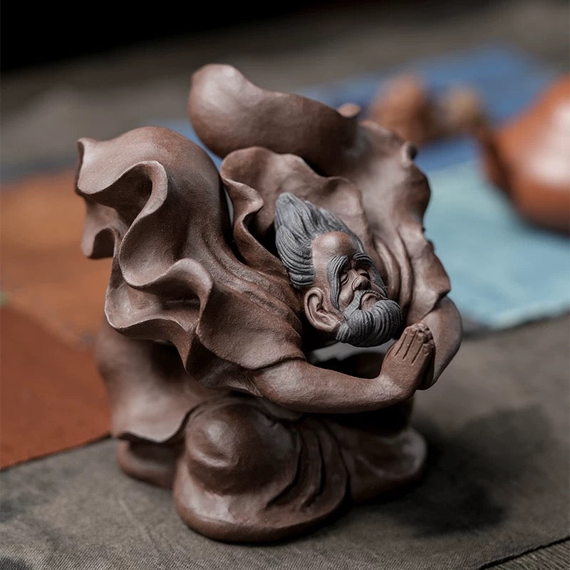 Flying Bodhidharma tea pet
