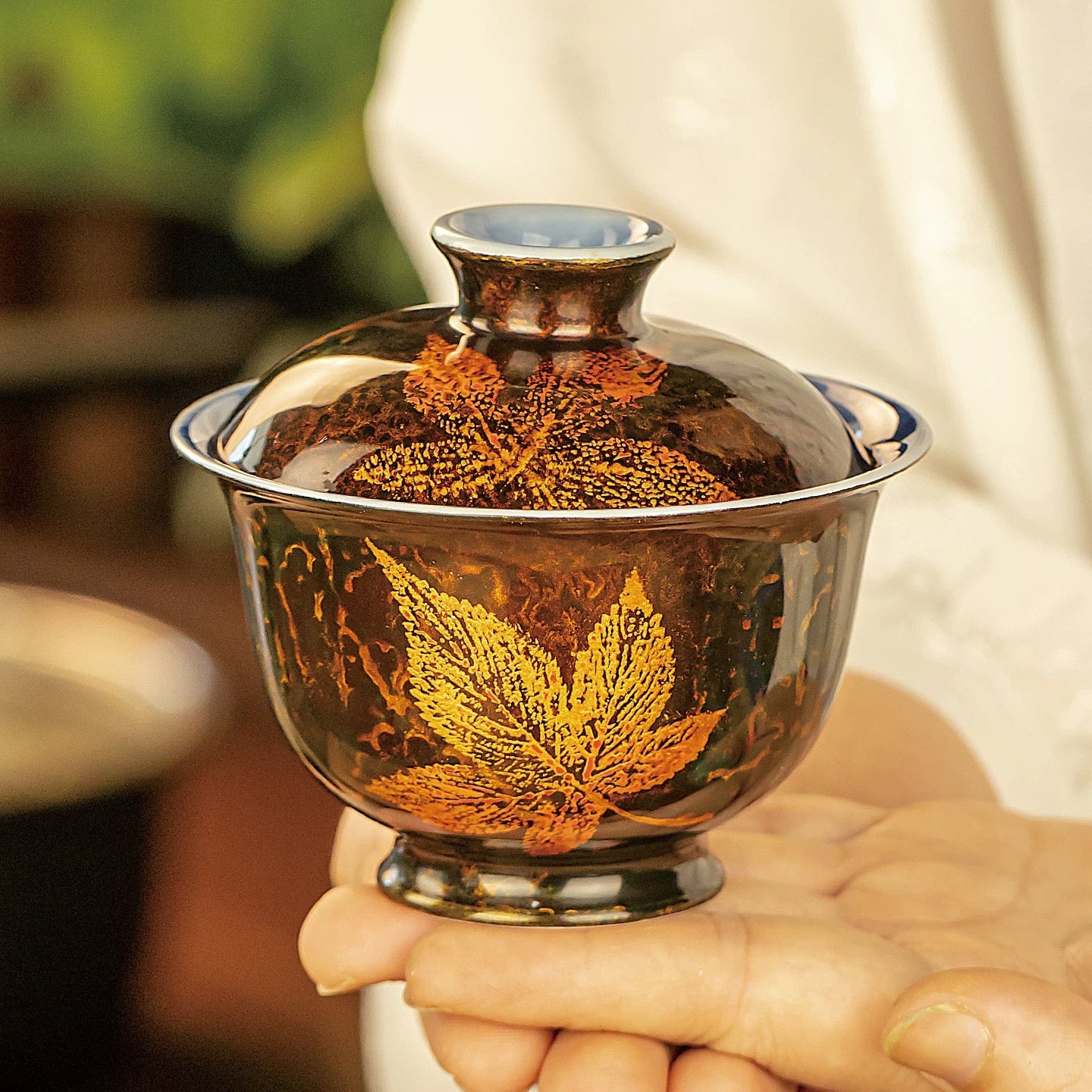 Maple Leaf Lacquer gai wan