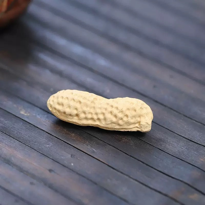 Bionic Peanut tea pet