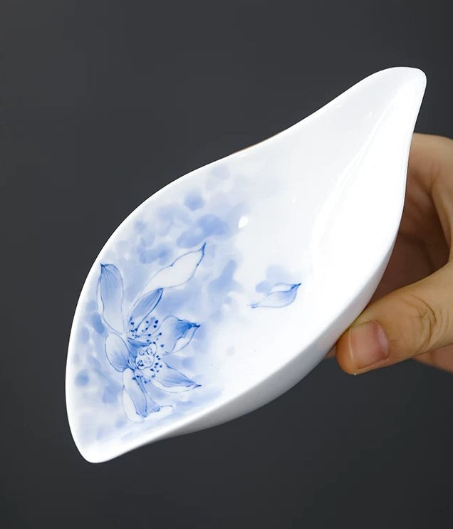 Hand-painted Lotus Charm tea scoop