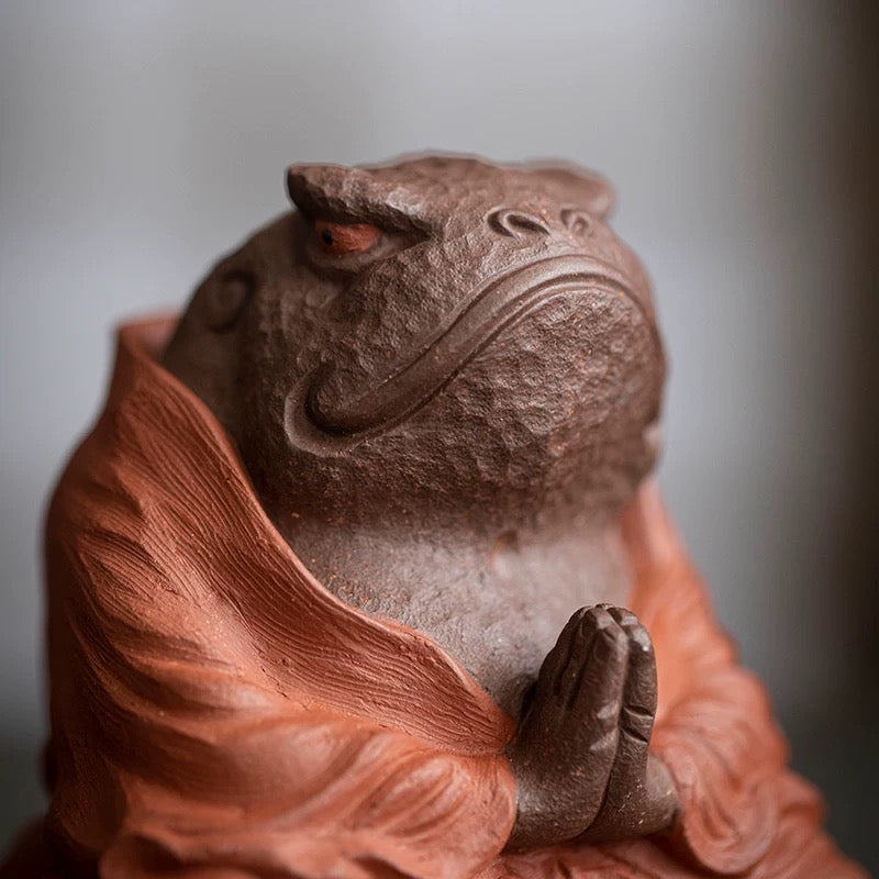 Master Golden Toad tea pet