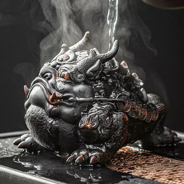 The Golden Toad Spirit Beast tea pet