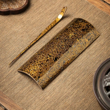 Black And Gold Lacquer