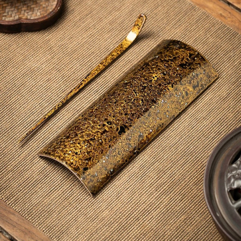 Black And Gold Lacquer