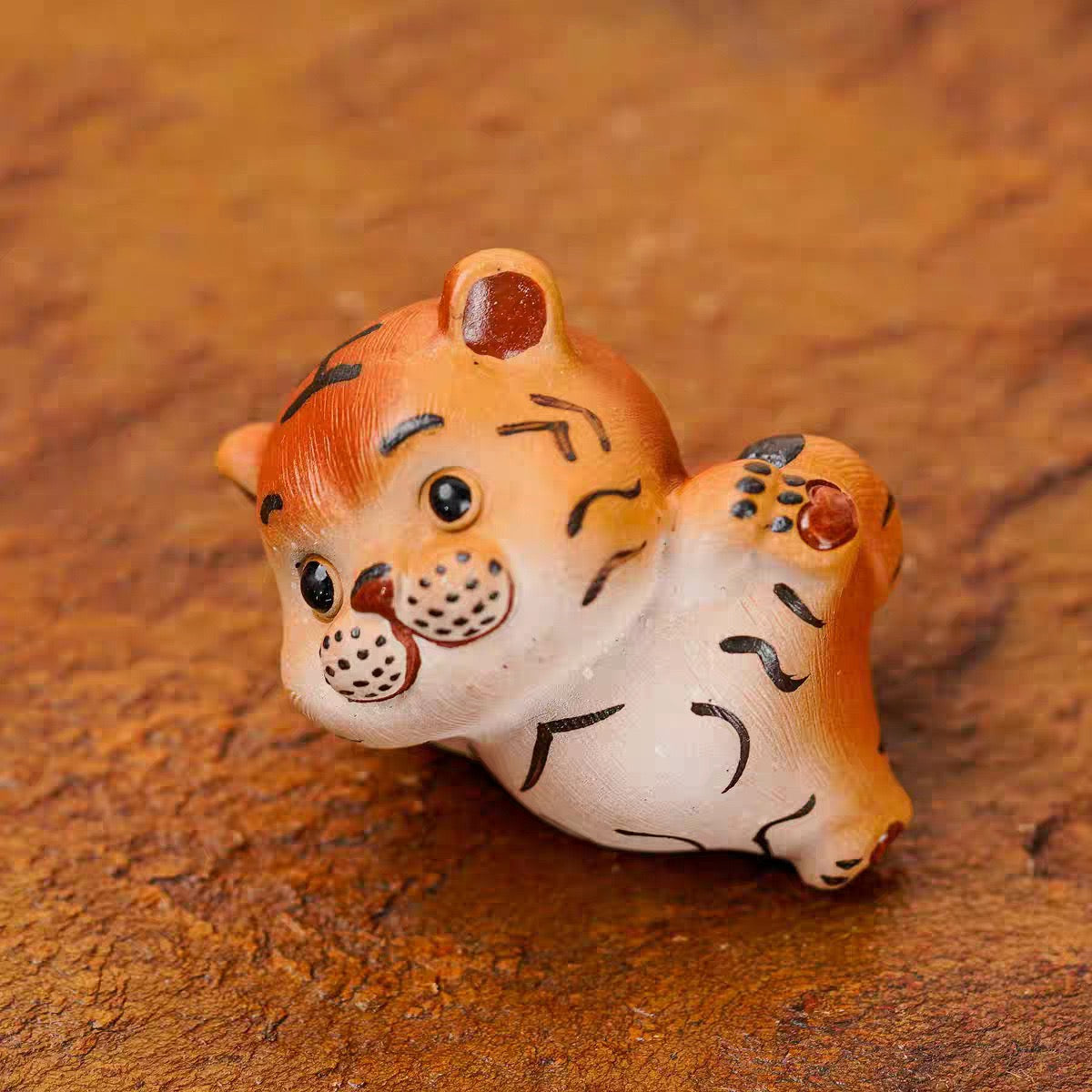 Gymnastic Tiger tea pet