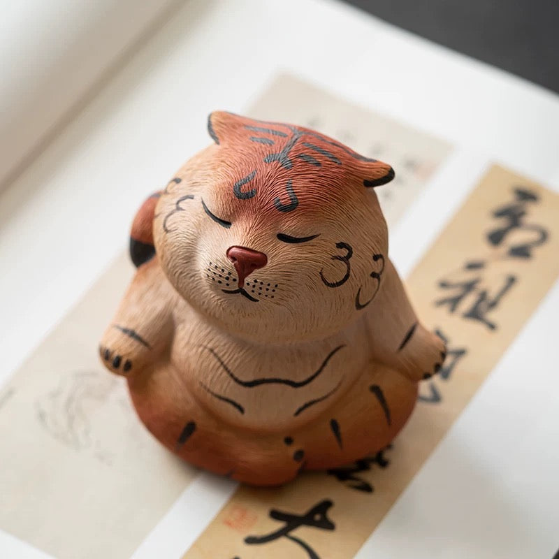 Sitting Tiger tea pet
