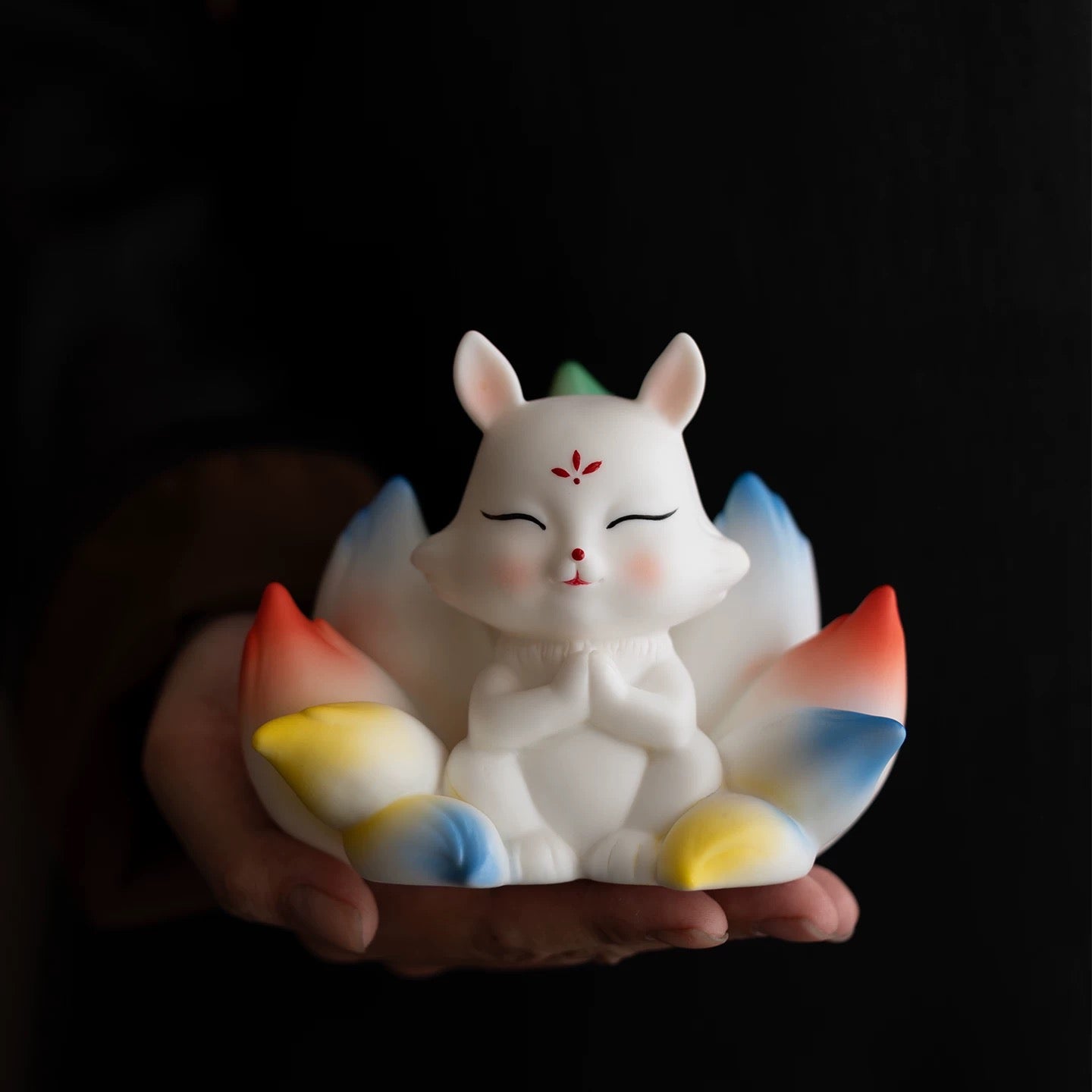 Colorful Nine-tailed Fox tea pet
