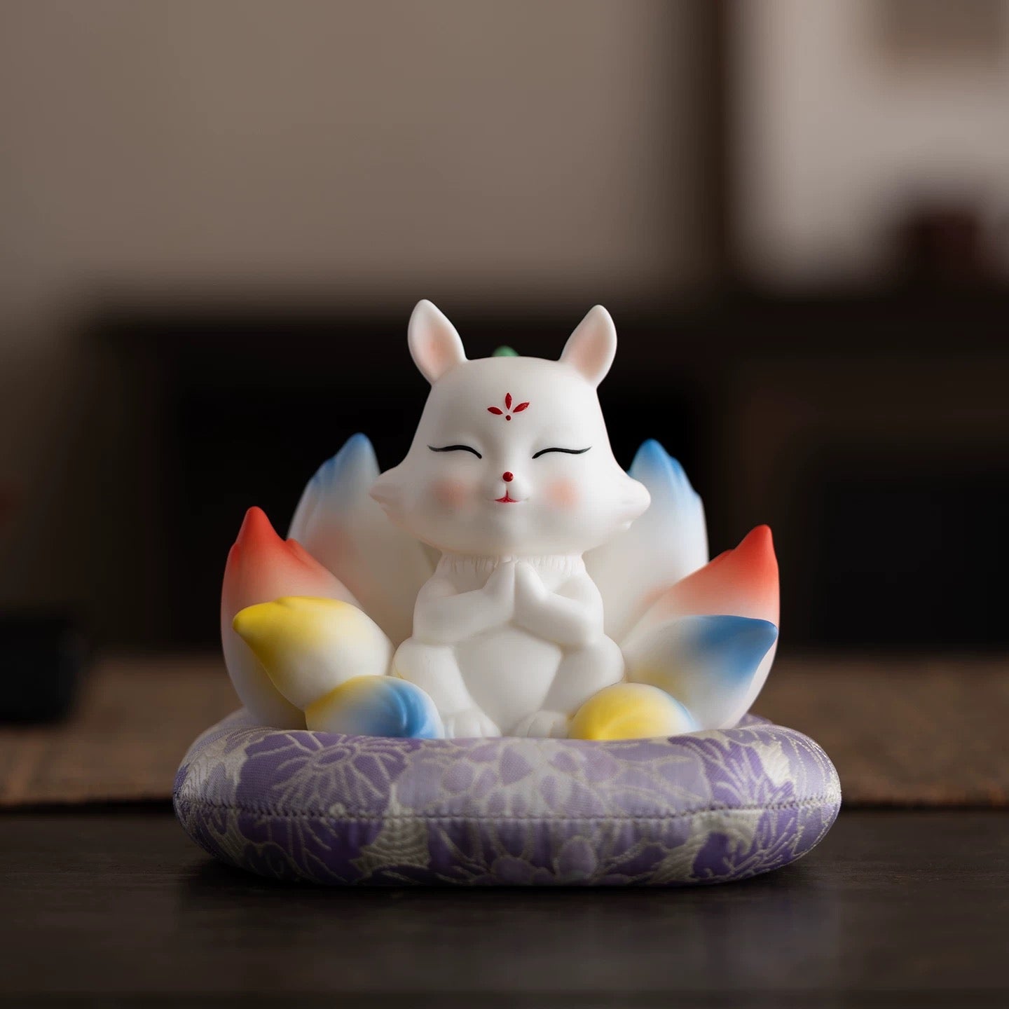 Colorful Nine-tailed Fox tea pet