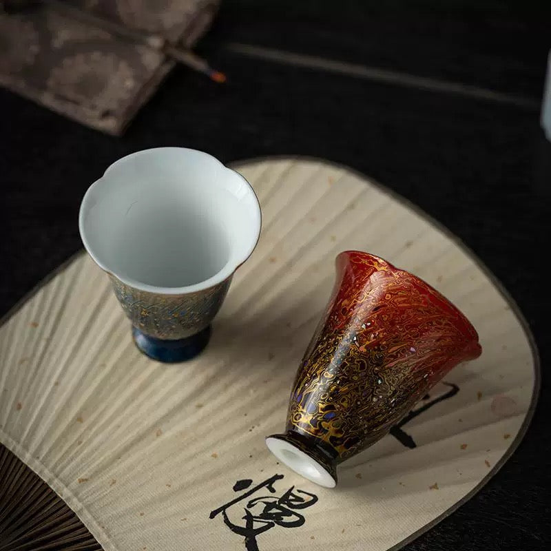 Lacquer teacup
