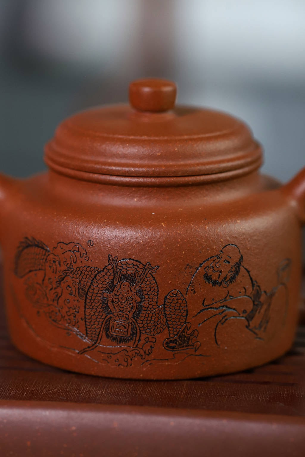 Dragon Subduing Arhat teapot, 170cc