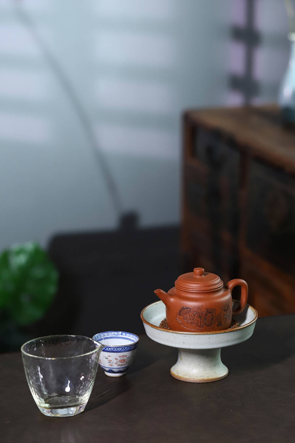 Dragon Subduing Arhat teapot, 170cc