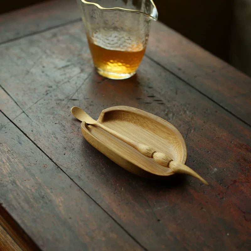 Wood tea scoop