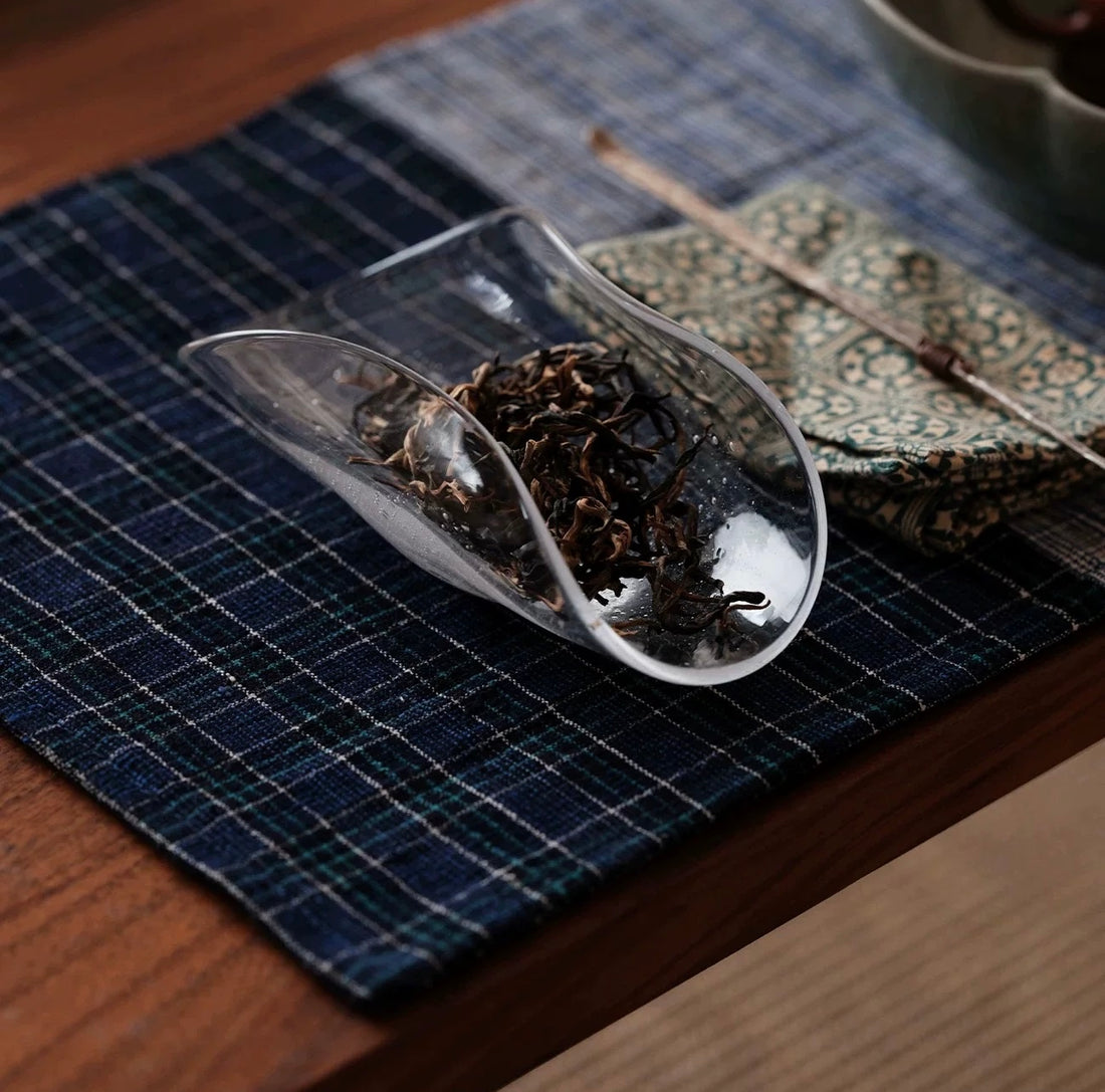 Bubble Glass tea scoop