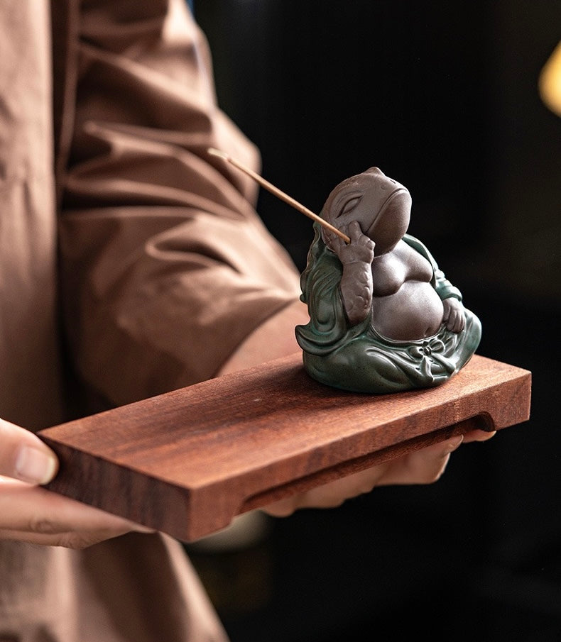 Master Frog incense burner