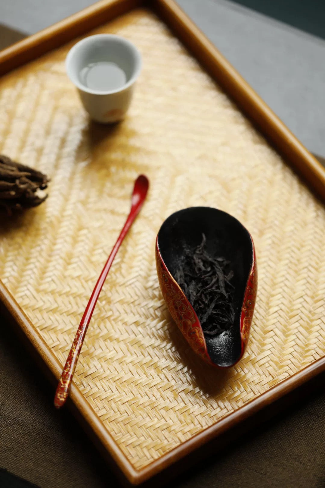 Red Gold tea scoop