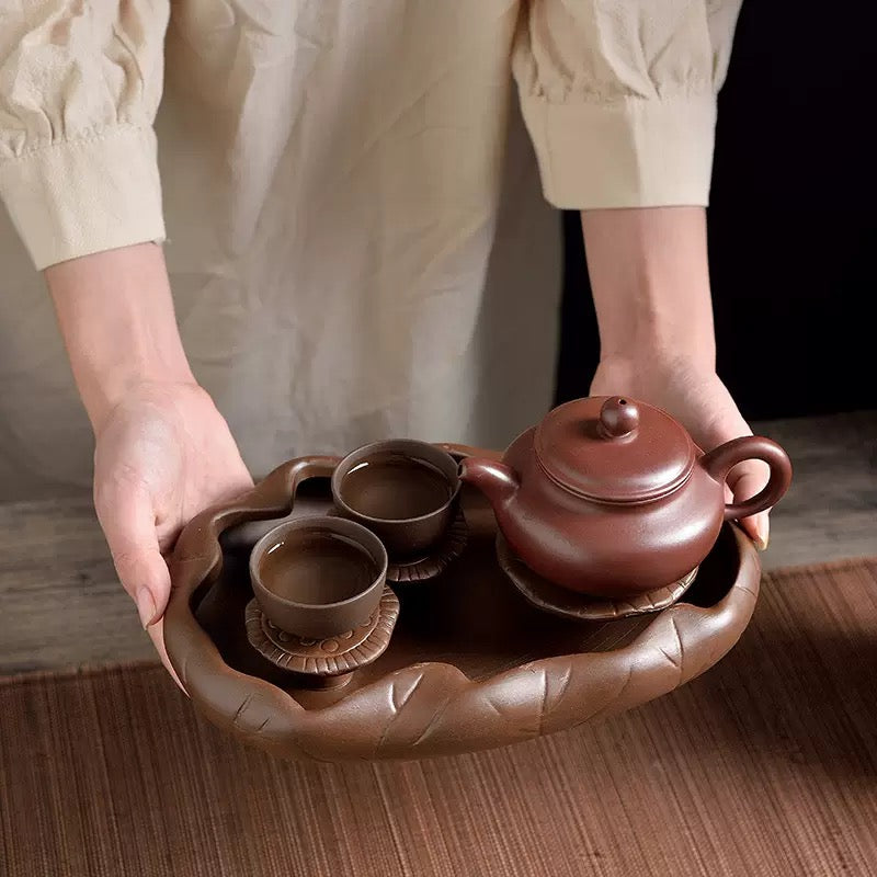 Three Lotus Leaves tea tray