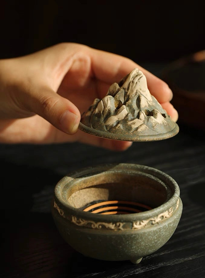 Ceramic incense burner