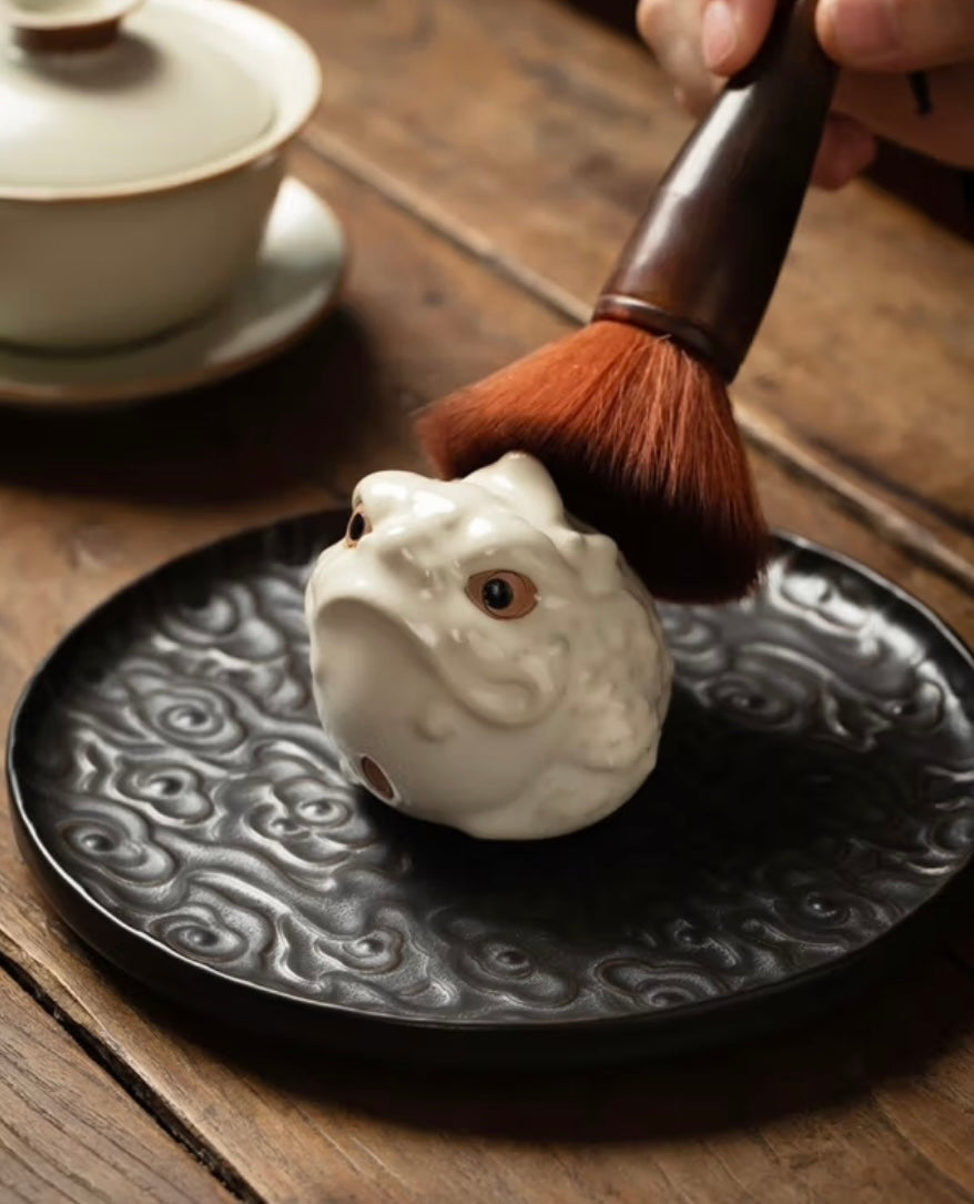 Three-legged Golden Toad tea pet