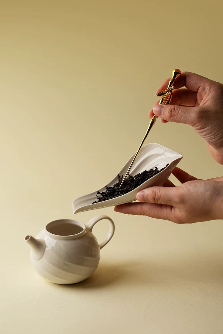 Ceramic tea scoop