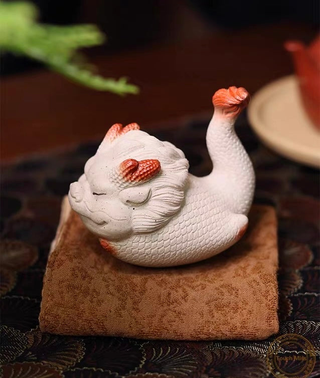 Little White Dragon tea pet