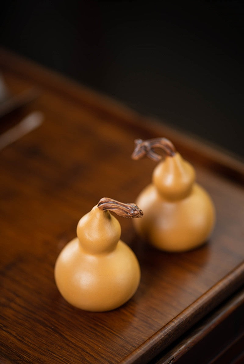 Gourd tea pet