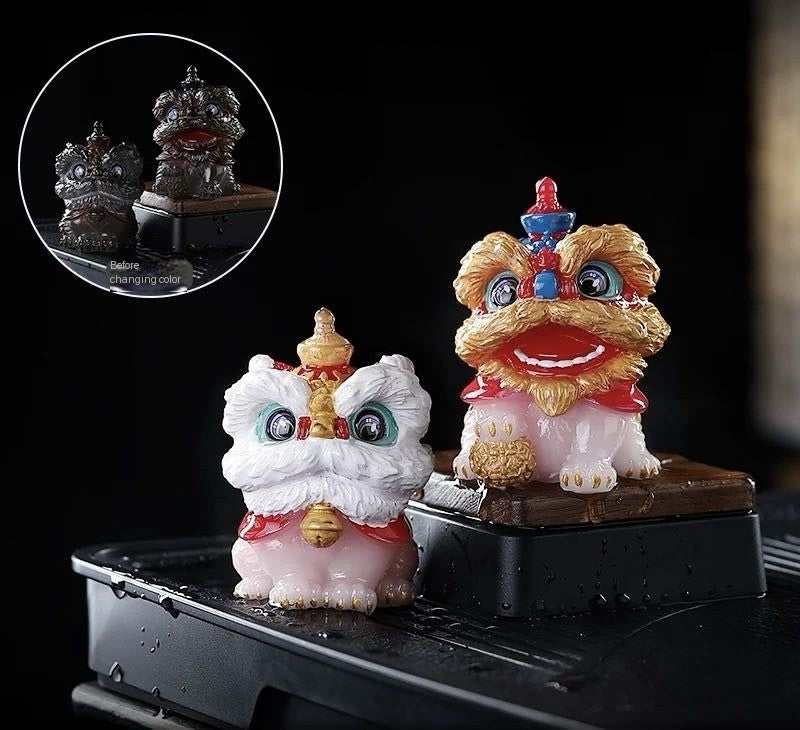 Lion Dance tea pet