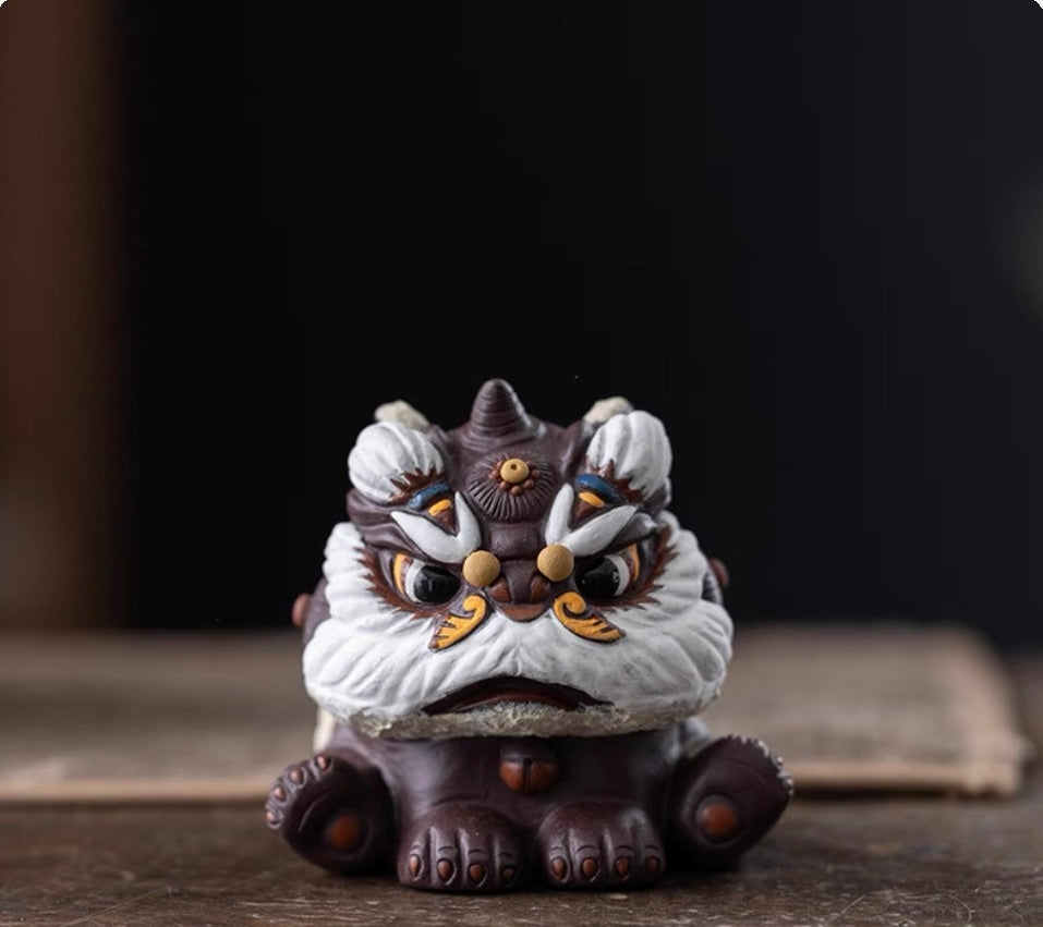 Lion Dance tea pet