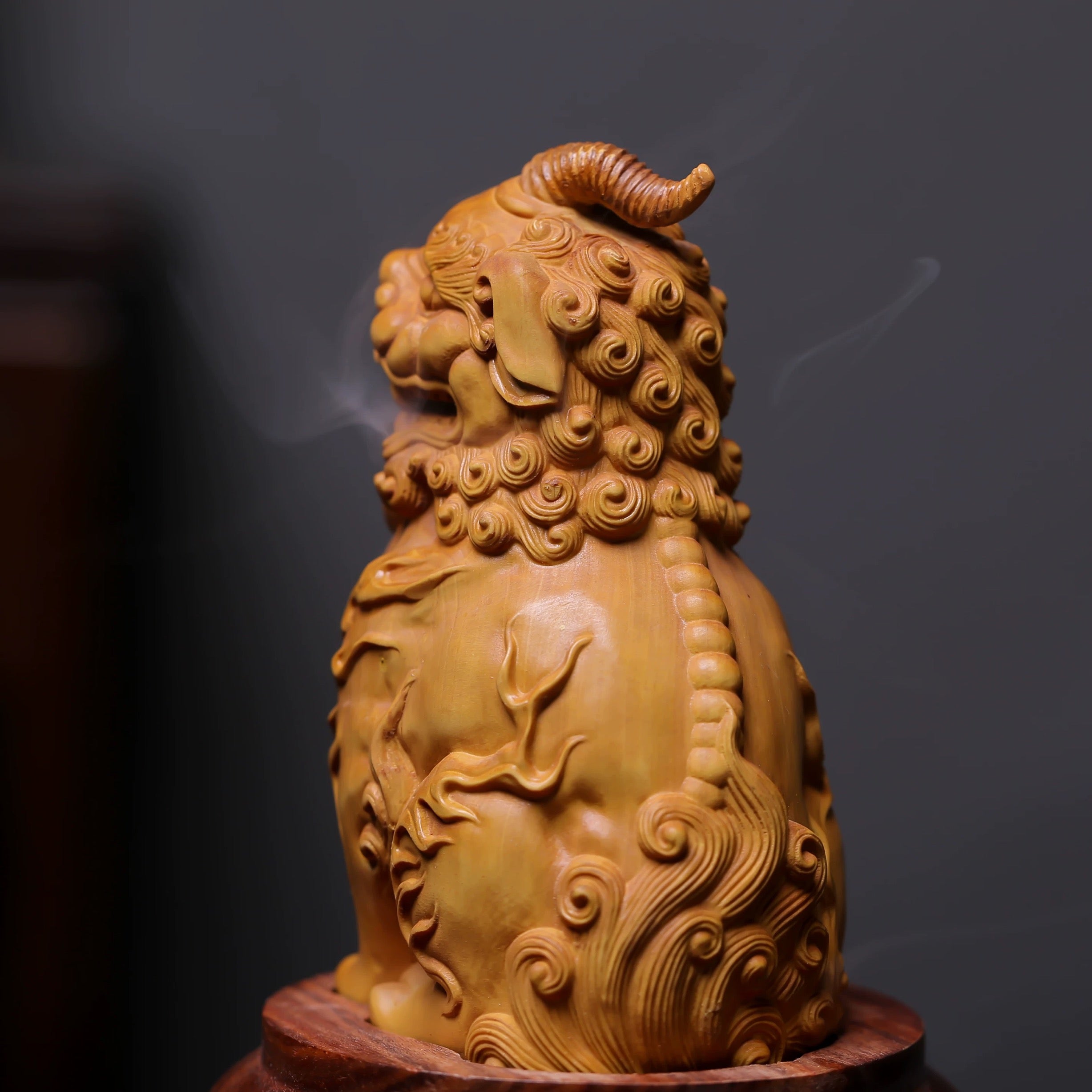 Boxwood PI Xiu incense burner