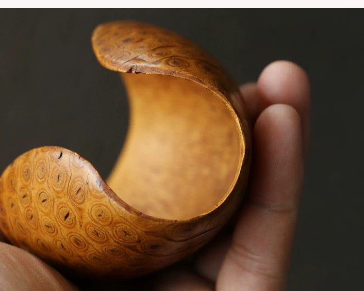 Bamboo Lacquer tea scoop